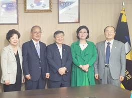 사학법인연합회 회장단, 교육부와 간담회 가져 기사 이미지